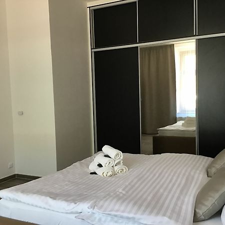 Euro Apartments Lidicka 39 Бърно Екстериор снимка